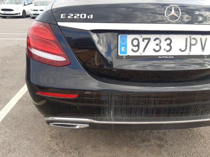 Photo 7 VIN: WDD2130041A039888 - MERCEDES-BENZ E220 