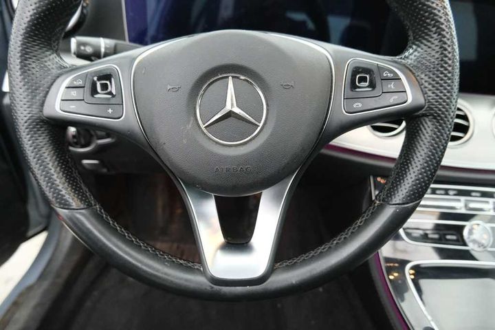 Photo 25 VIN: WDD2130041A098137 - MERCEDES-BENZ E-KLASSE &#3916 