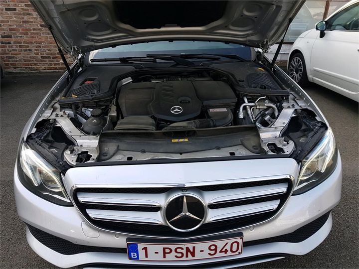 Photo 21 VIN: WDD2130041A103330 - MERCEDES-BENZ E-KLASSE 