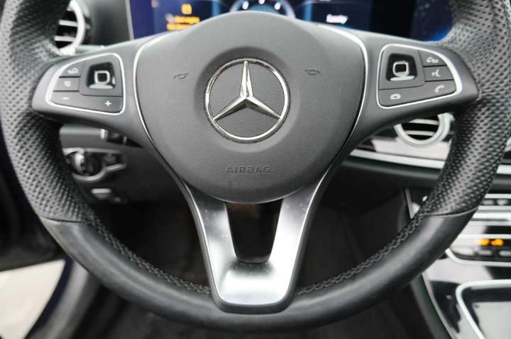 Photo 27 VIN: WDD2130041A155448 - MERCEDES-BENZ E 220 