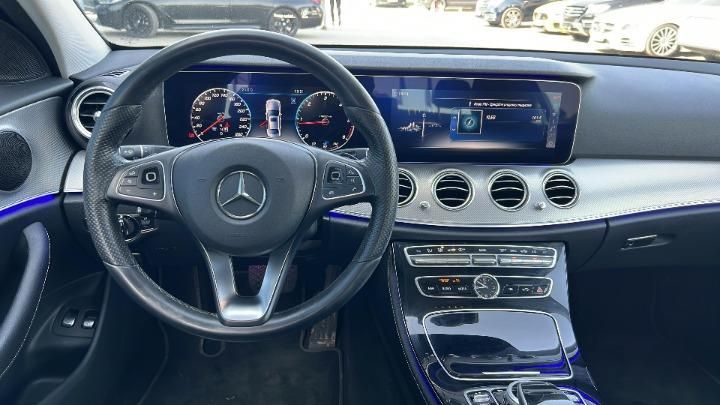 Photo 13 VIN: WDD2130041A226082 - MERCEDES-BENZ E-CLASS SALOON 