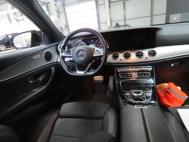 Photo 5 VIN: WDD2130041A386461 - MERCEDES-BENZ E 