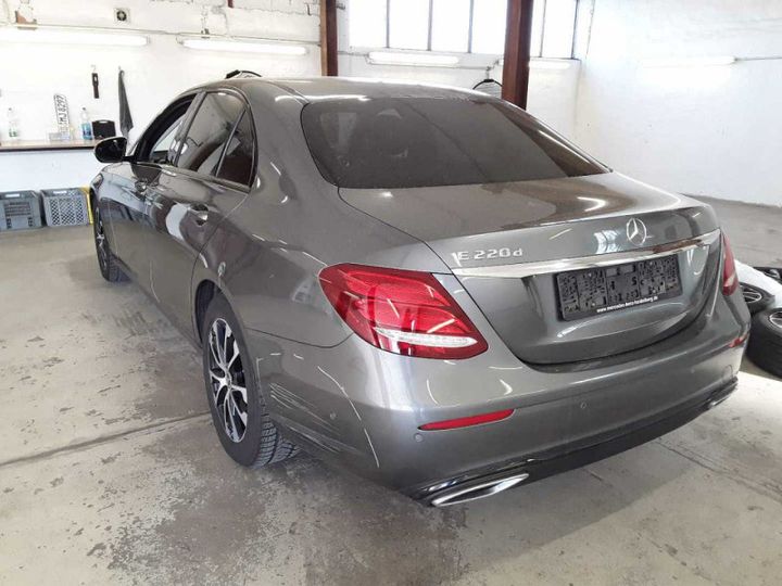 Photo 2 VIN: WDD2130041A702657 - MERCEDES-BENZ E 220D 