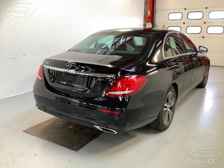 Photo 4 VIN: WDD2130041A718018 - MERCEDES-BENZ E-CLASS SALOON 