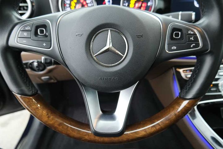 Photo 27 VIN: WDD2130051A217949 - MERCEDES-BENZ E-CLASS 