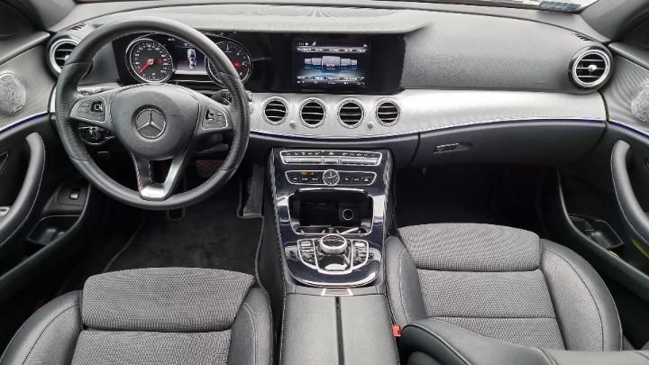 Photo 21 VIN: WDD2130051A284771 - MERCEDES-BENZ E-CLASS SALOON 