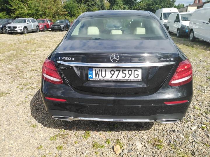 Photo 5 VIN: WDD2130051A414162 - MERCEDES-BENZ E-CLASS SALOON 