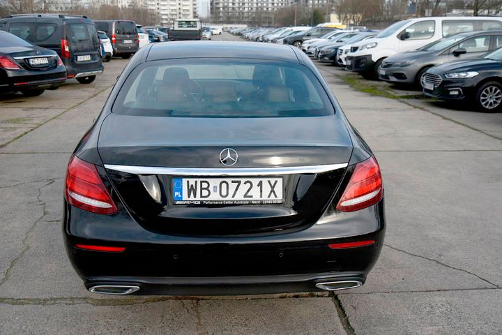 Photo 8 VIN: WDD2130121A754085 - MERCEDES-BENZ E-CLASS 