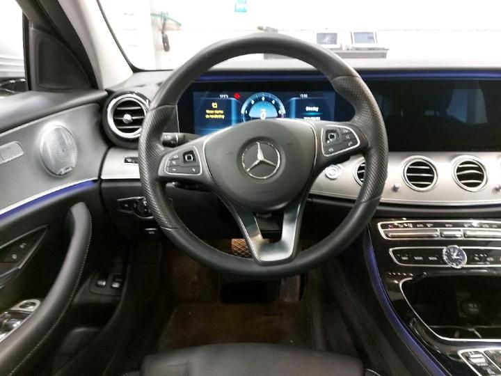 Photo 12 VIN: WDD2130131A184589 - MERCEDES-BENZ E BERLINE 