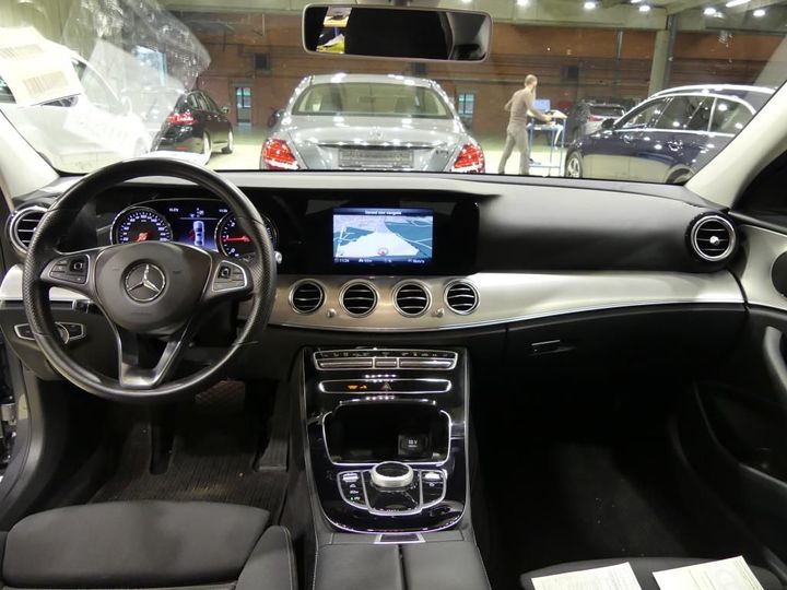 Photo 21 VIN: WDD2130131A259699 - MERCEDES-BENZ E 