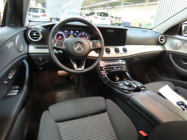 Photo 5 VIN: WDD2130131A346664 - MERCEDES-BENZ E 