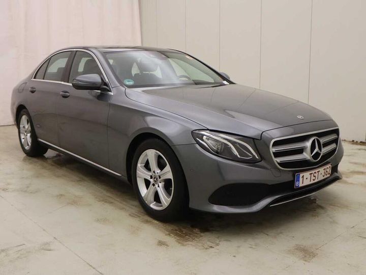 Photo 8 VIN: WDD2130131A412696 - MERCEDES-BENZ E-KLASSE 