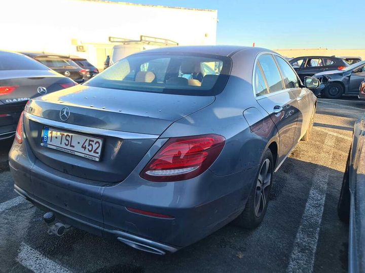 Photo 10 VIN: WDD2130131A414860 - MERCEDES-BENZ E-KLASSE 