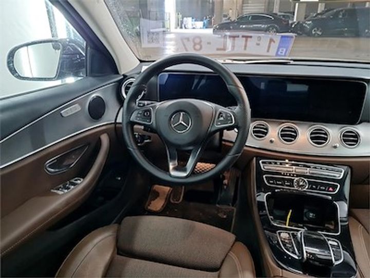 Photo 8 VIN: WDD2130131A419414 - MERCEDES-BENZ E-KLASSE 