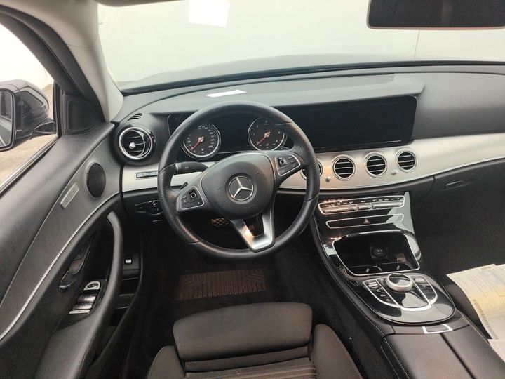 Photo 9 VIN: WDD2130131A473727 - MERCEDES-BENZ E-KLASSE &#3916 