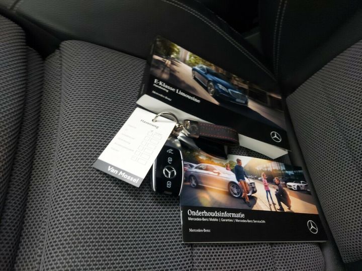 Photo 13 VIN: WDD2130131A495510 - MERCEDES-BENZ E-KLASSE 