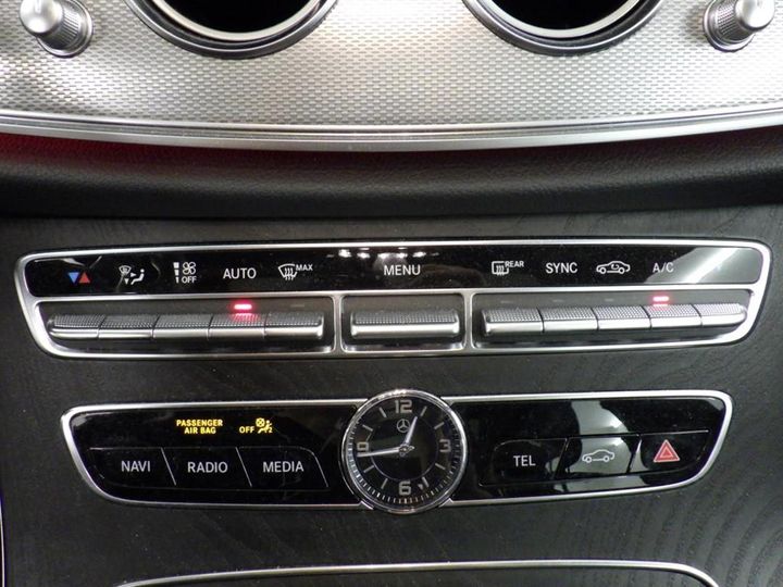 Photo 12 VIN: WDD2130131A611033 - MERCEDES-BENZ E-KLASSE 