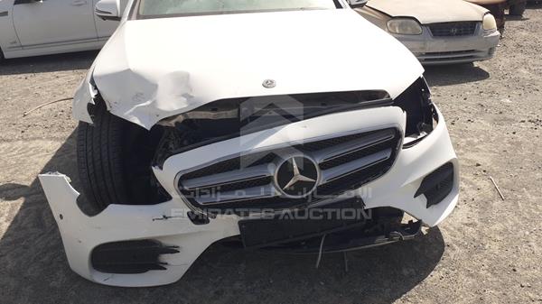 Photo 25 VIN: WDD2130421A504266 - MERCEDES-BENZ E 200 