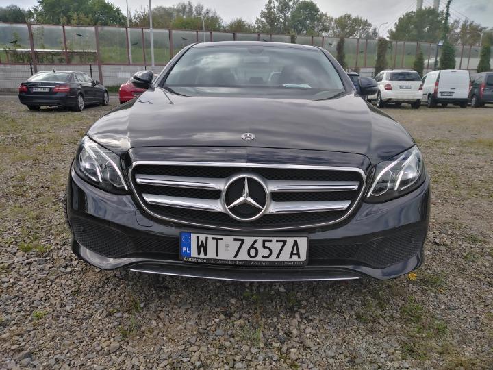 Photo 2 VIN: WDD2130421A530019 - MERCEDES-BENZ E-CLASS SALOON 