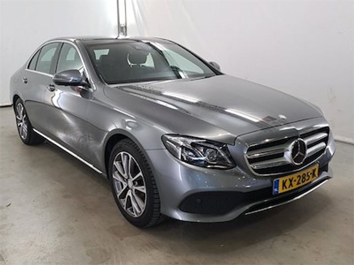 Photo 4 VIN: WDD2130501A147441 - MERCEDES-BENZ E-KLASSE 