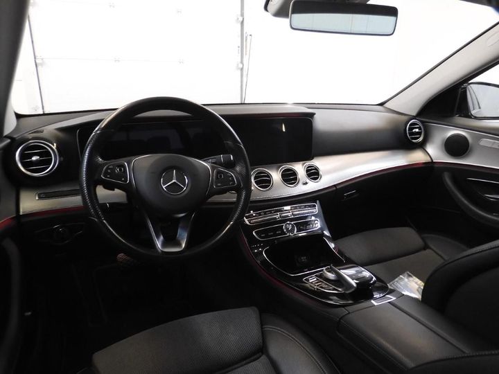 Photo 3 VIN: WDD2130501A175122 - MERCEDES-BENZ E-KLASSE LIMOUSINE 