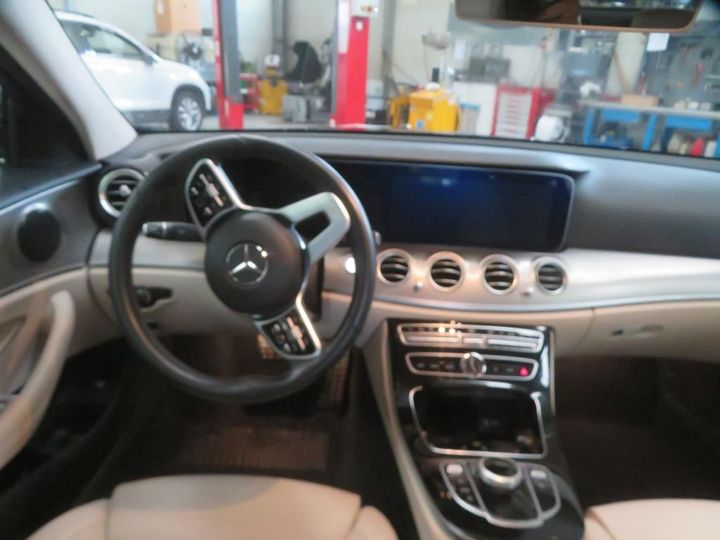 Photo 3 VIN: WDD2130851A586988 - MERCEDES-BENZ CLASE E 