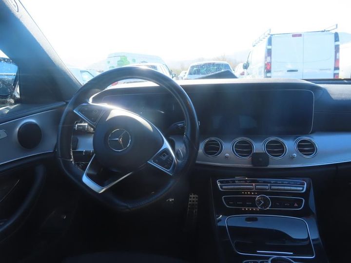 Photo 3 VIN: WDD2132041A401521 - MERCEDES-BENZ CLASE E 