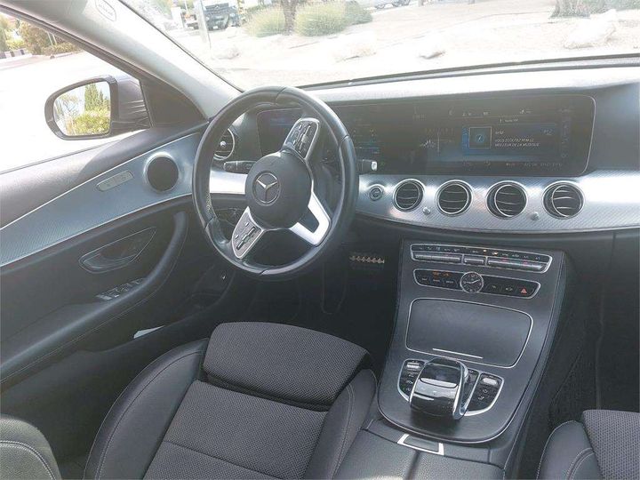 Photo 4 VIN: WDD2132041A682005 - MERCEDES-BENZ CLASSE E BREAK 