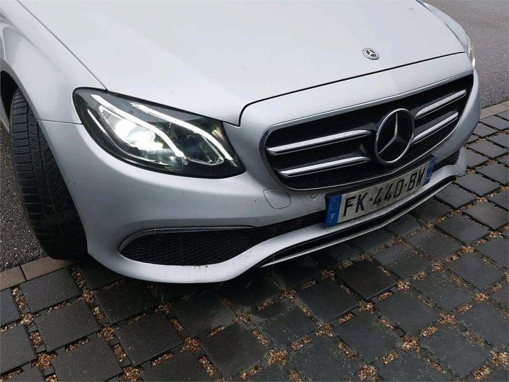 Photo 18 VIN: WDD2132041A710055 - MERCEDES-BENZ CLASSE E BREAK 