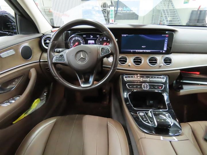 Photo 5 VIN: WDD2132051A327009 - MERCEDES-BENZ E T-MODEL 