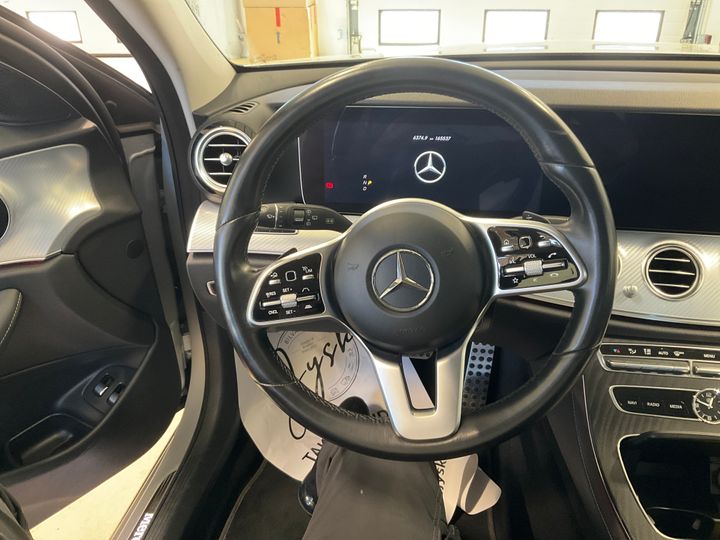 Photo 16 VIN: WDD2132081A746359 - MERCEDES-BENZ E-CLASS 