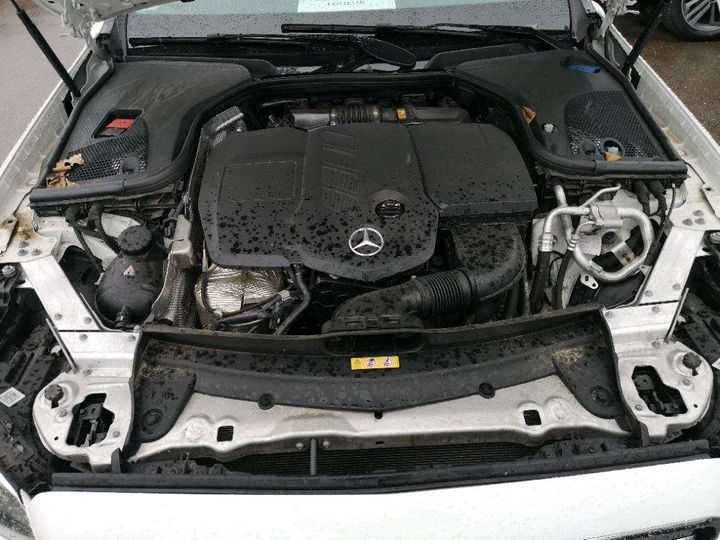 Photo 16 VIN: WDD2132121A689254 - MERCEDES-BENZ CLASSE E BREAK 