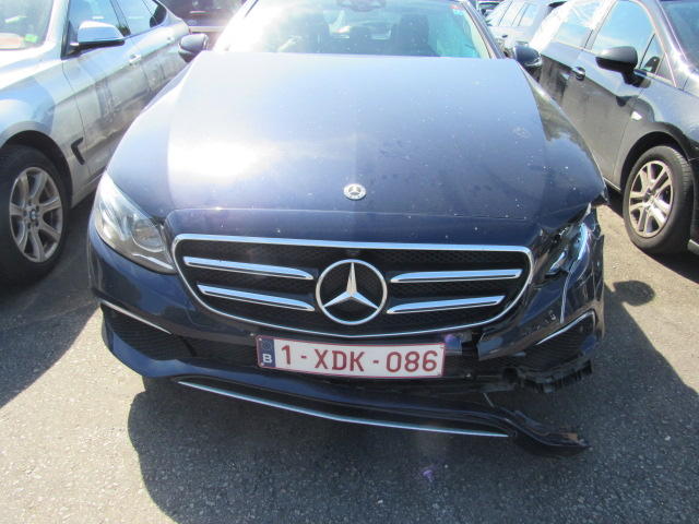 Photo 10 VIN: WDD2132121A718872 - MERCEDES-BENZ E-KLASSE 