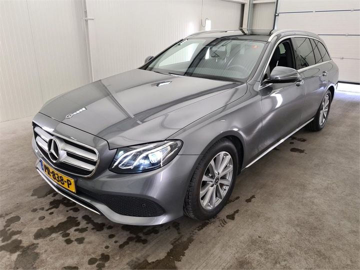 Photo 1 VIN: WDD2132131A304338 - MERCEDES-BENZ E-KLASSE 