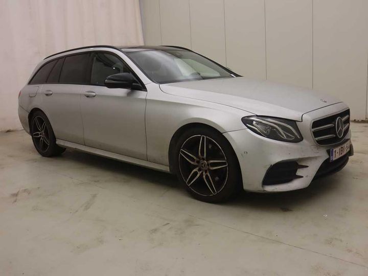 Photo 9 VIN: WDD2132131A422509 - MERCEDES-BENZ E-KLASSE 