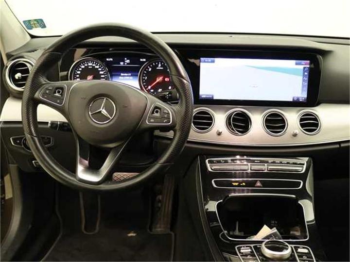 Photo 17 VIN: WDD2132131A454200 - MERCEDES-BENZ E-KLASSE 