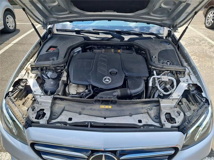 Photo 22 VIN: WDD2132131A566664 - MERCEDES-BENZ E-KLASSE 