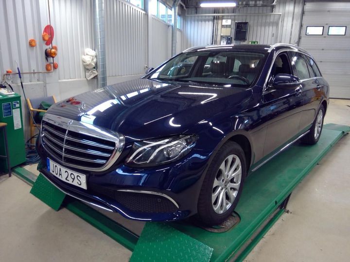 Photo 1 VIN: WDD2132131A614639 - MERCEDES-BENZ E-CLASS 