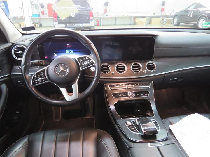 Photo 3 VIN: WDD2132161A741481 - MERCEDES-BENZ E 