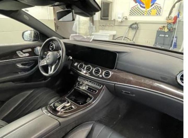 Photo 2 VIN: WDD2132161A747239 - MERCEDES-BENZ E-KLASSE E 300 DE 