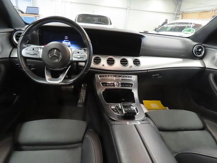 Photo 5 VIN: WDD2132221A752379 - MERCEDES-BENZ E T-MODEL 