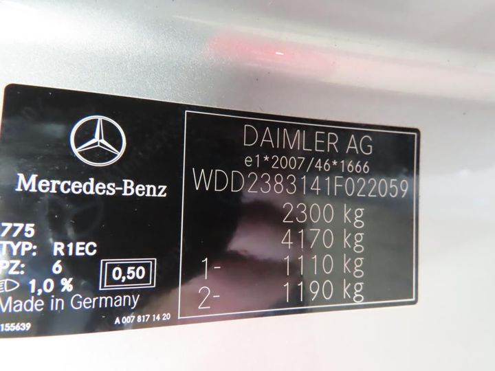 Photo 10 VIN: WDD2383141F022059 - MERCEDES-BENZ E 