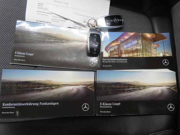 Photo 9 VIN: WDD2383141F022059 - MERCEDES-BENZ E 