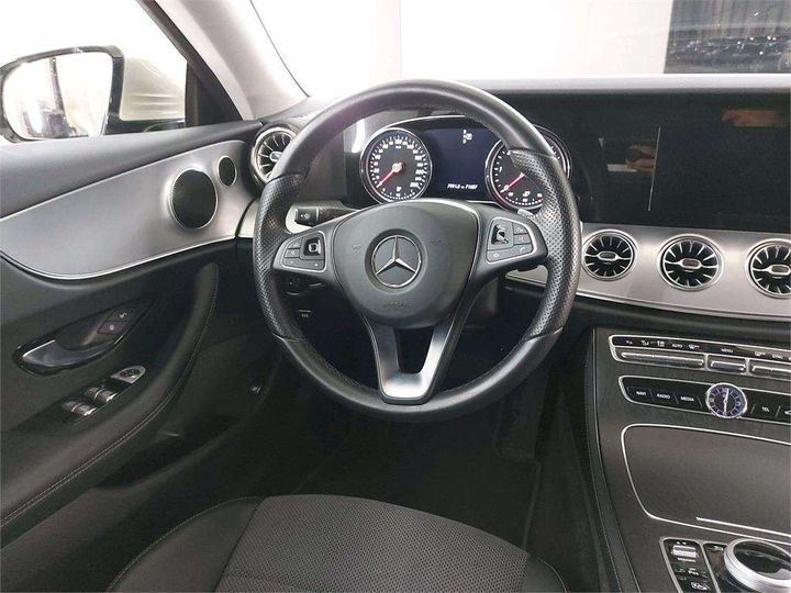 Photo 5 VIN: WDD2383141F053912 - MERCEDES-BENZ E-KLASSE COUP 