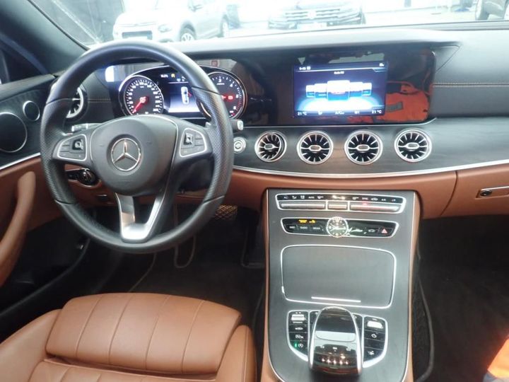 Photo 5 VIN: WDD2383141F057599 - MERCEDES-BENZ CLASSE E COUPE 