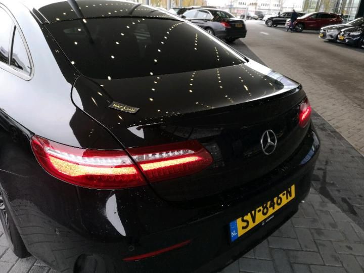 Photo 16 VIN: WDD2383141F067922 - MERCEDES-BENZ E-KLASSE 