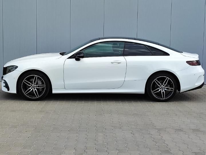 Photo 16 VIN: WDD2383151F034462 - MERCEDES-BENZ E-CLASS COUPE 