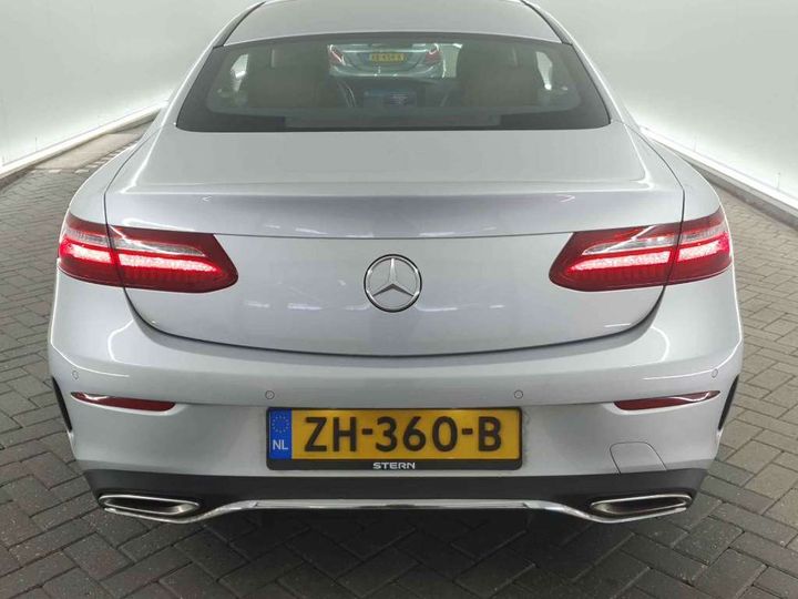 Photo 16 VIN: WDD2383851F113908 - MERCEDES-BENZ E-KLASSE COUP 