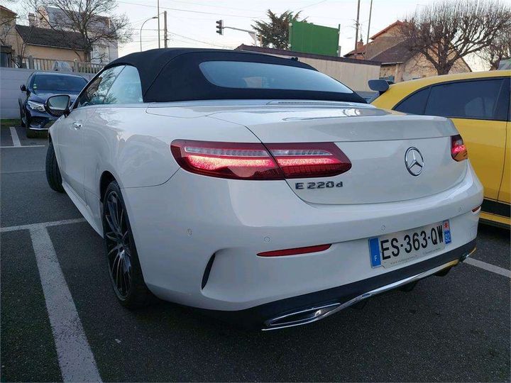 Photo 2 VIN: WDD2384141F025756 - MERCEDES-BENZ CLASSE E CABRIOLET 