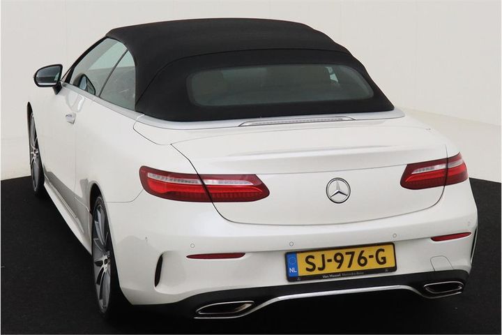 Photo 4 VIN: WDD2384421F053344 - MERCEDES-BENZ E-KLASSE 